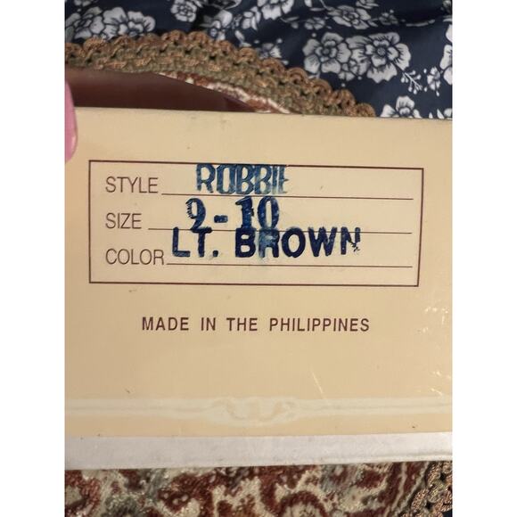 Hand Styled Doll Wigs By Global Dolls Model Robbie Size 9-10 Color LT .Brown - Picture 7 of 9